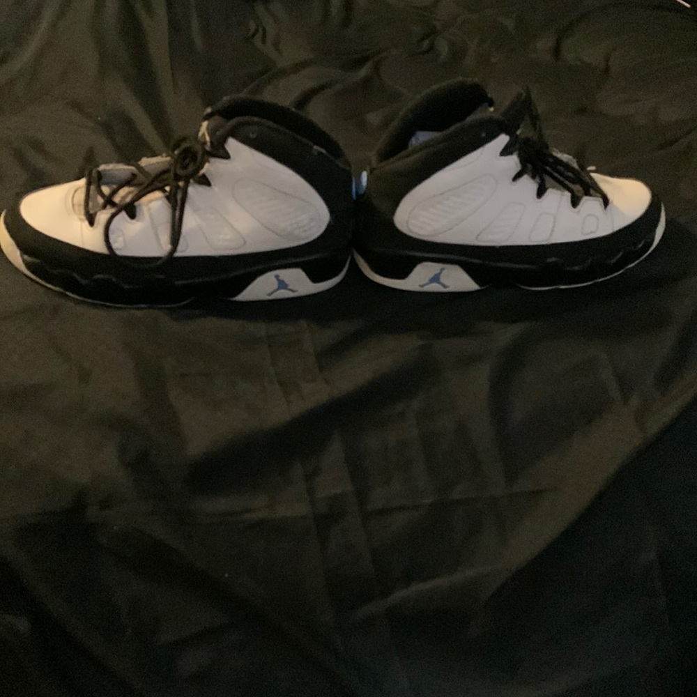 Air Jordan Retro 9 Kids Shoes